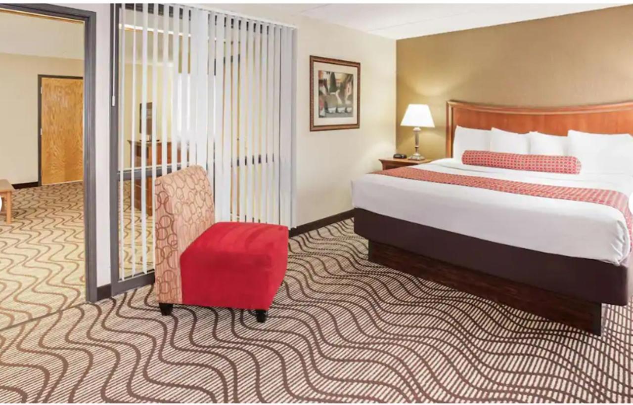 La Quinta By Wyndham Minneapolis-Minnetonka Ngoại thất bức ảnh